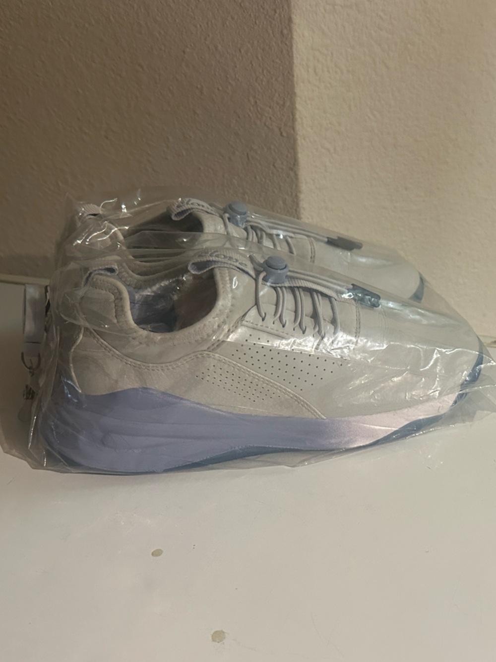 NEW CLOVE Core “Grey Matter” Size 7 - #1  Rated Nursing/Healthcare Shoes! - Picture 3 of 4